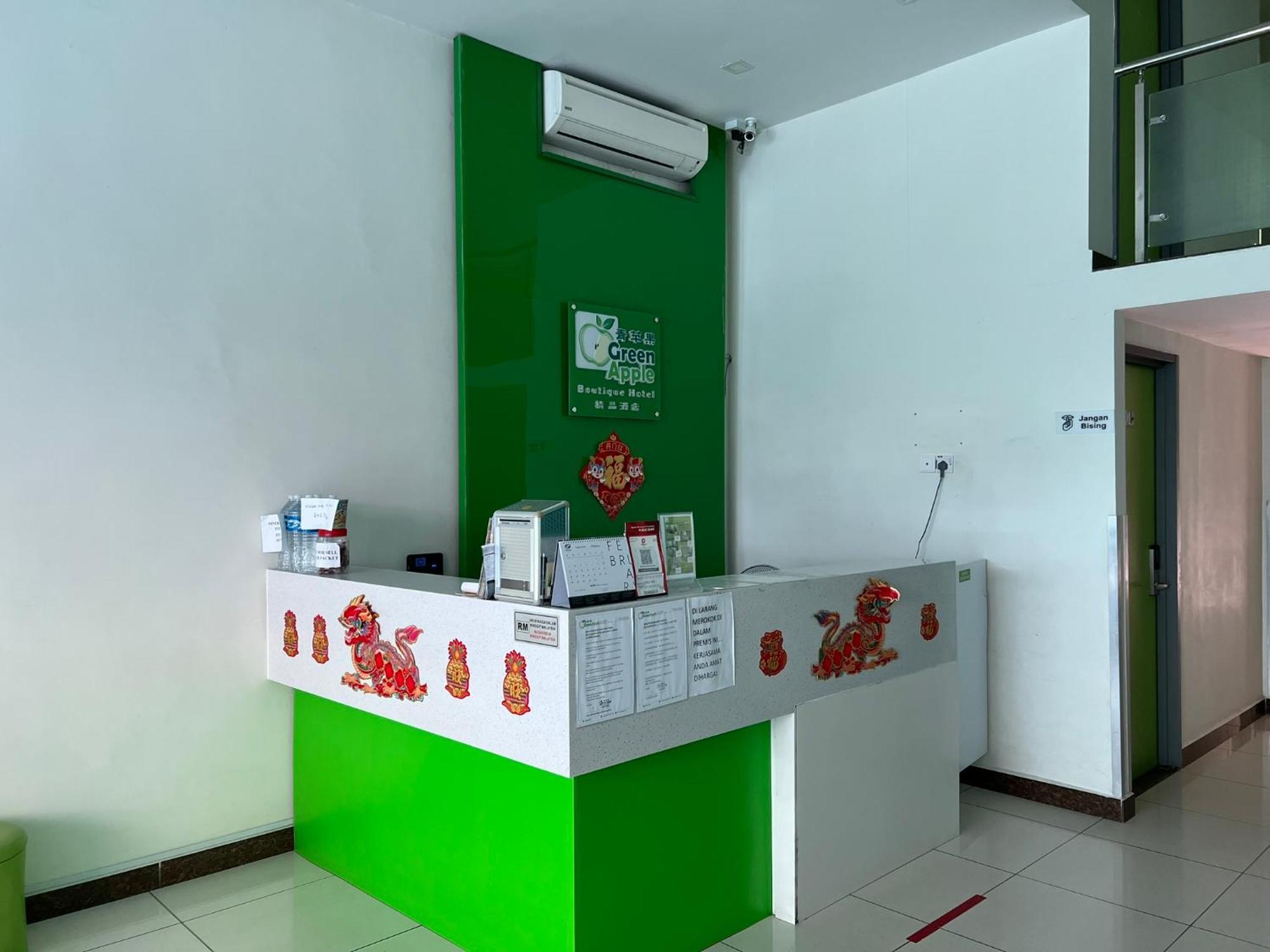 Green Apple Boutique Hotel Kota Kinabalu Exterior foto